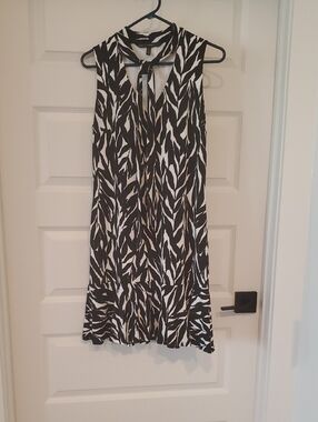 White House Black Market Black and White Sleeveless Tie-Neck Mini Dress